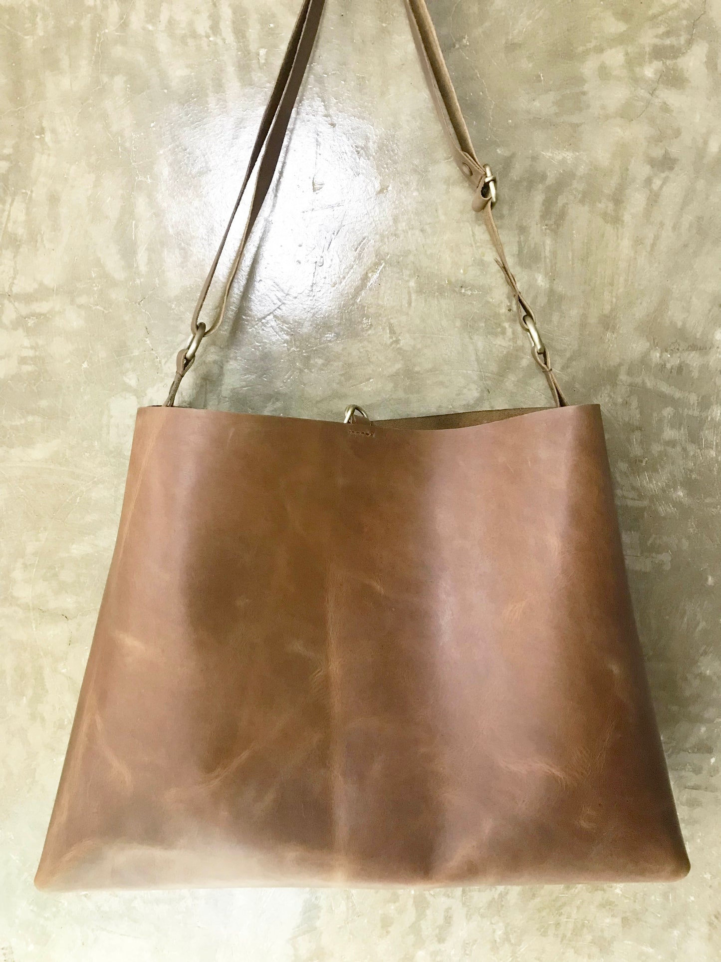 EVERYDAY TOTE - CHIC